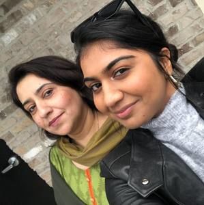 Meet your Posher, Janat